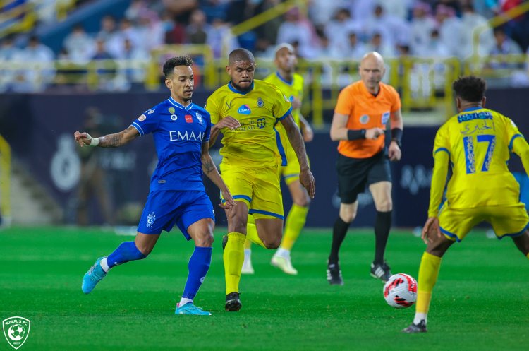 الهلال يقسو على النصر بعقر داره برباعية نظيفة بديربي الرياض